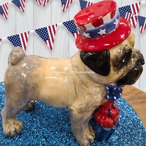 Patriotic Blue Sky PUG DOG July 4th Red White Blue Stars w Bow Tie & Cupcake New - Picture 10 of 11